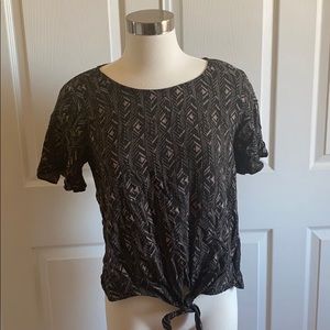 Printed Tie Front Short Sleeve Blouse